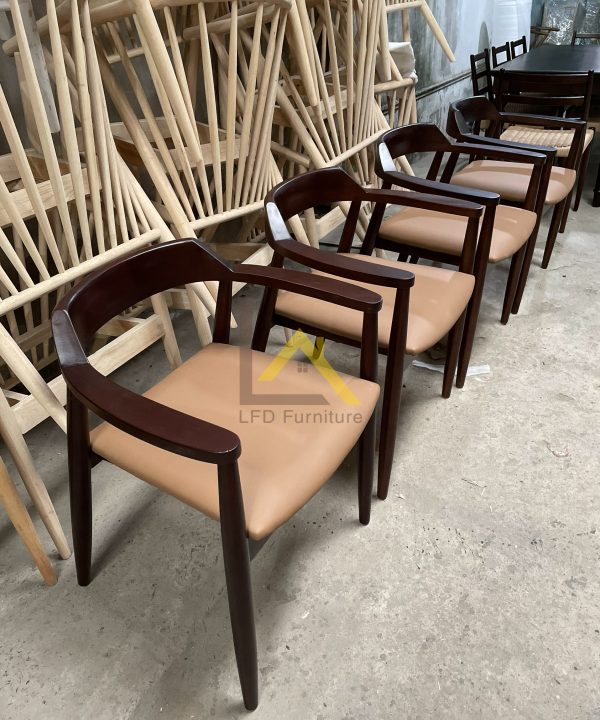 Hiroshima tựa thấp