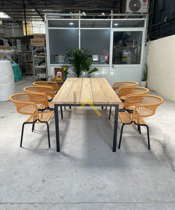 Bộ bàn ghế gỗ Teak